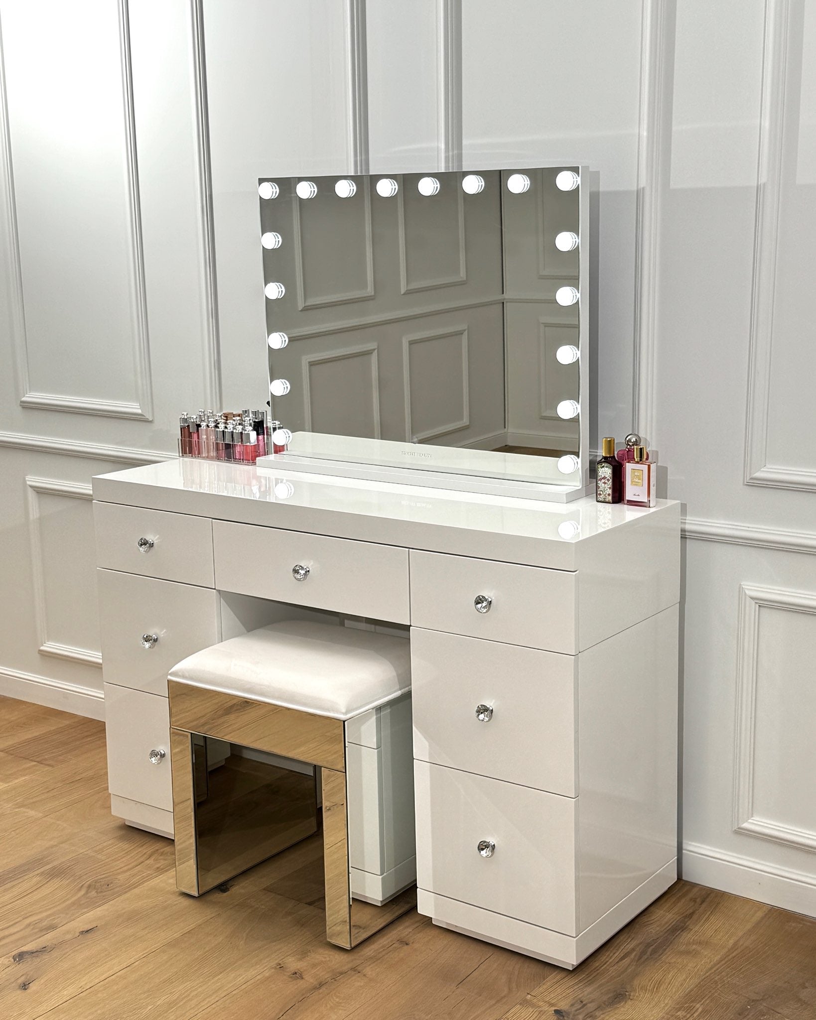 The Namira mirror XL