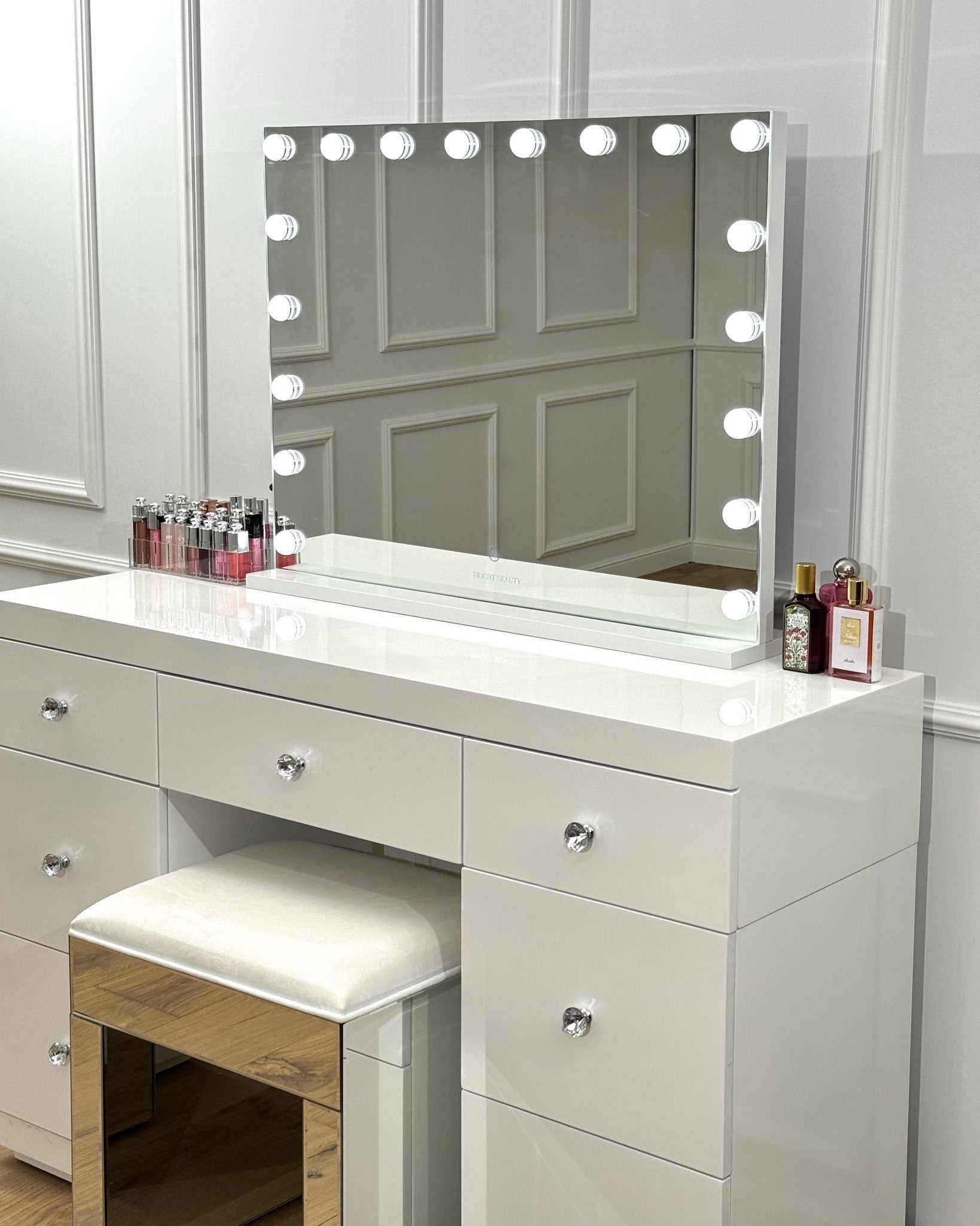 The Namira mirror XL