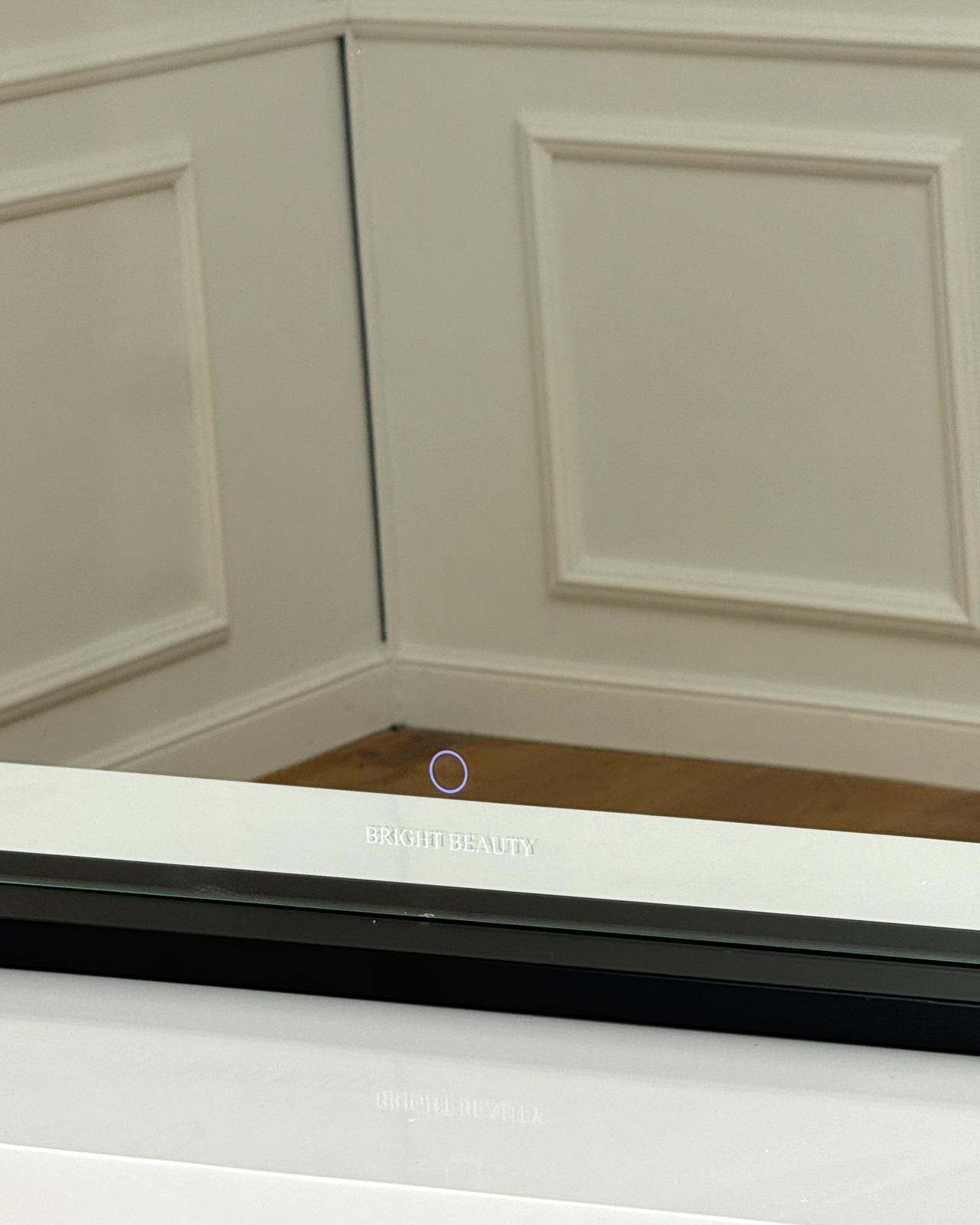 The Namira XL mirror