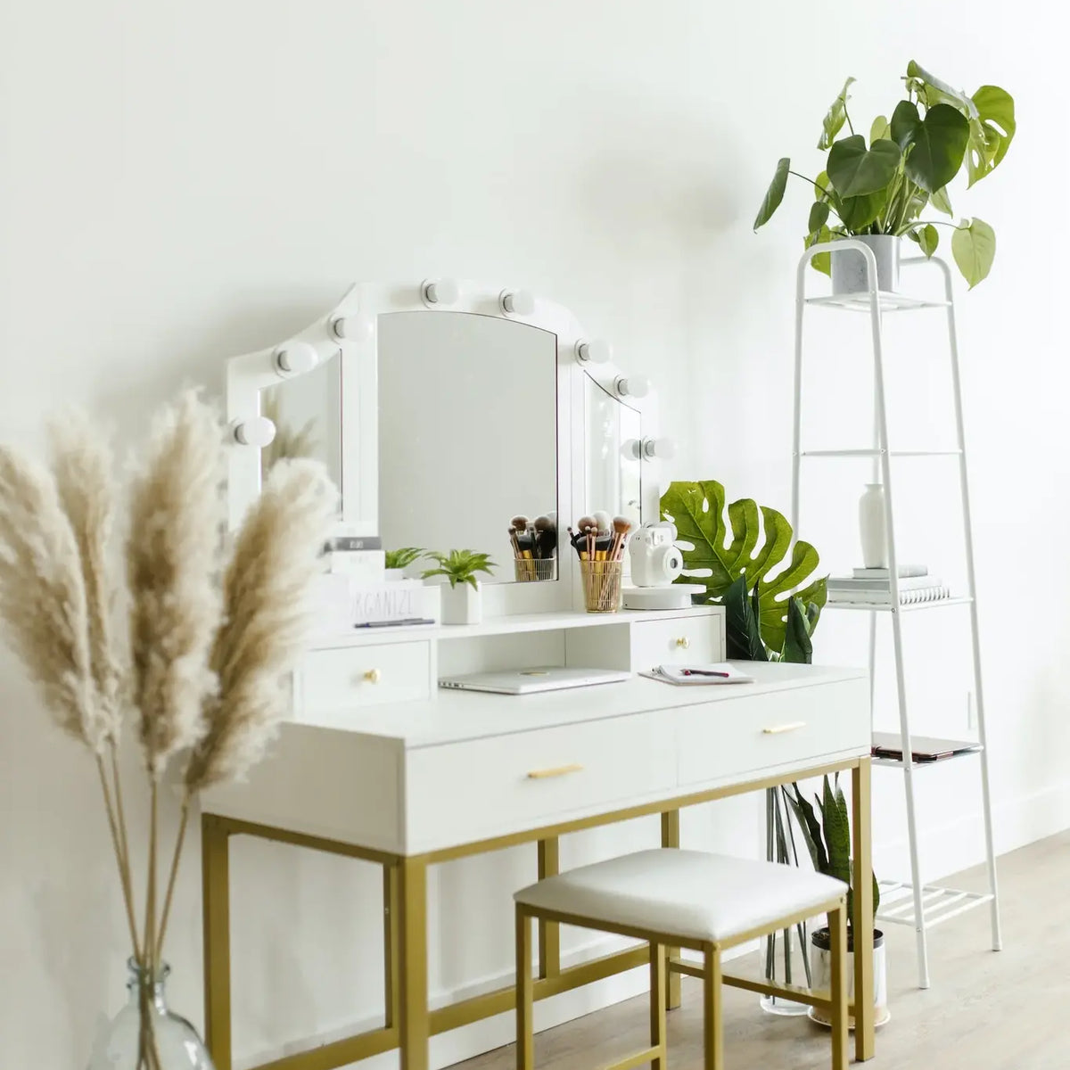 Here's how to create your own gorgeous vanity corner!