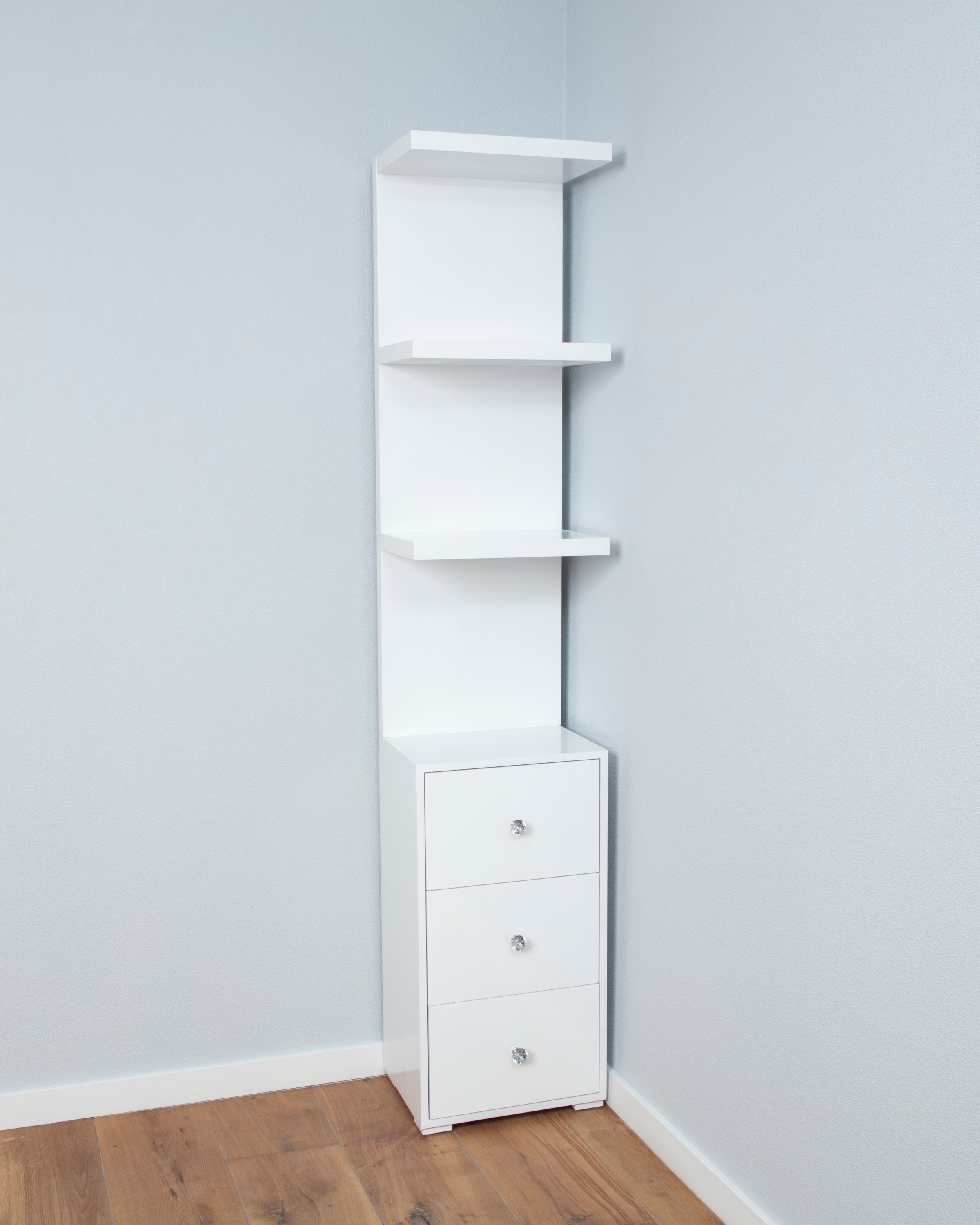 Vanity shelf