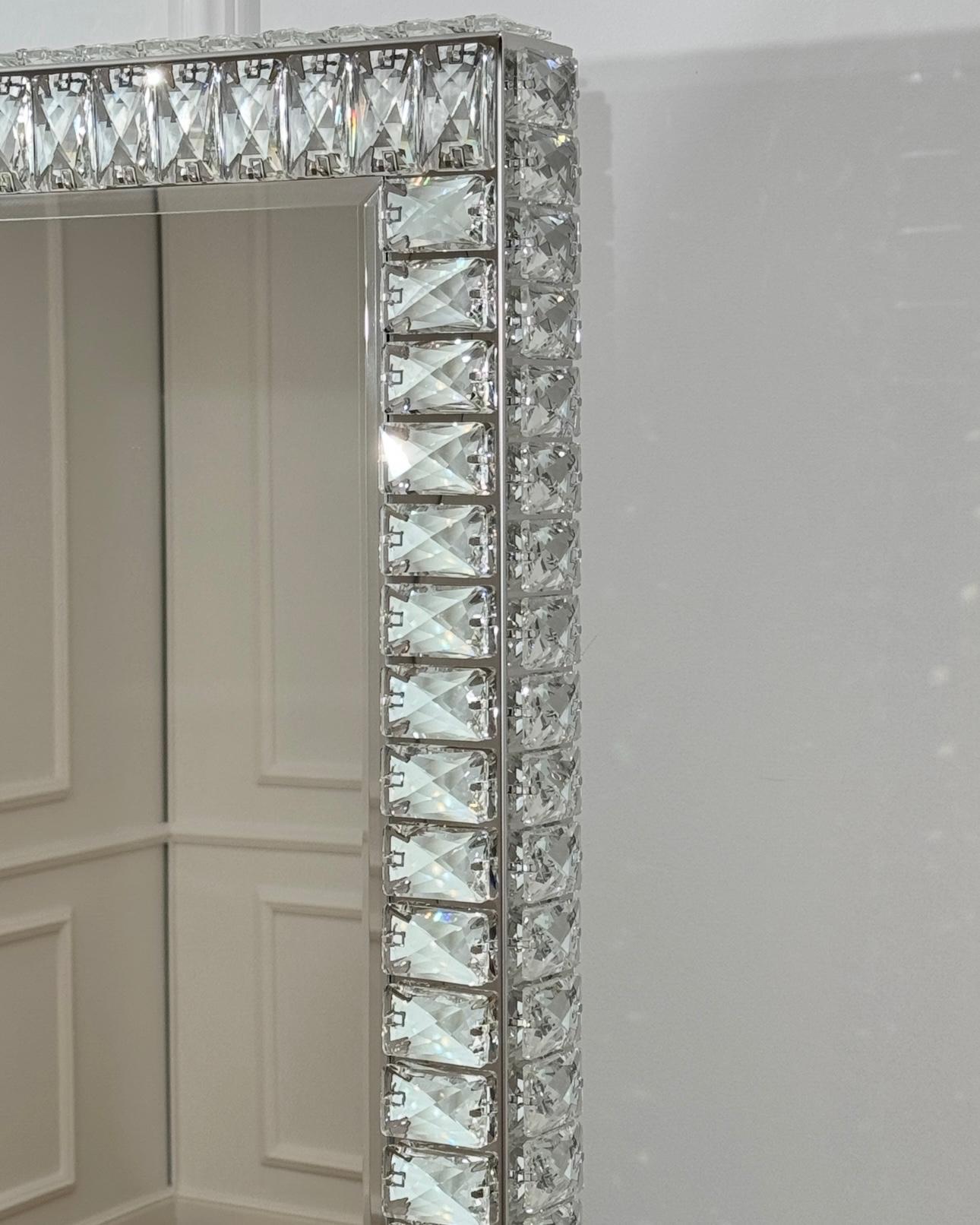 The Yasmin mirror