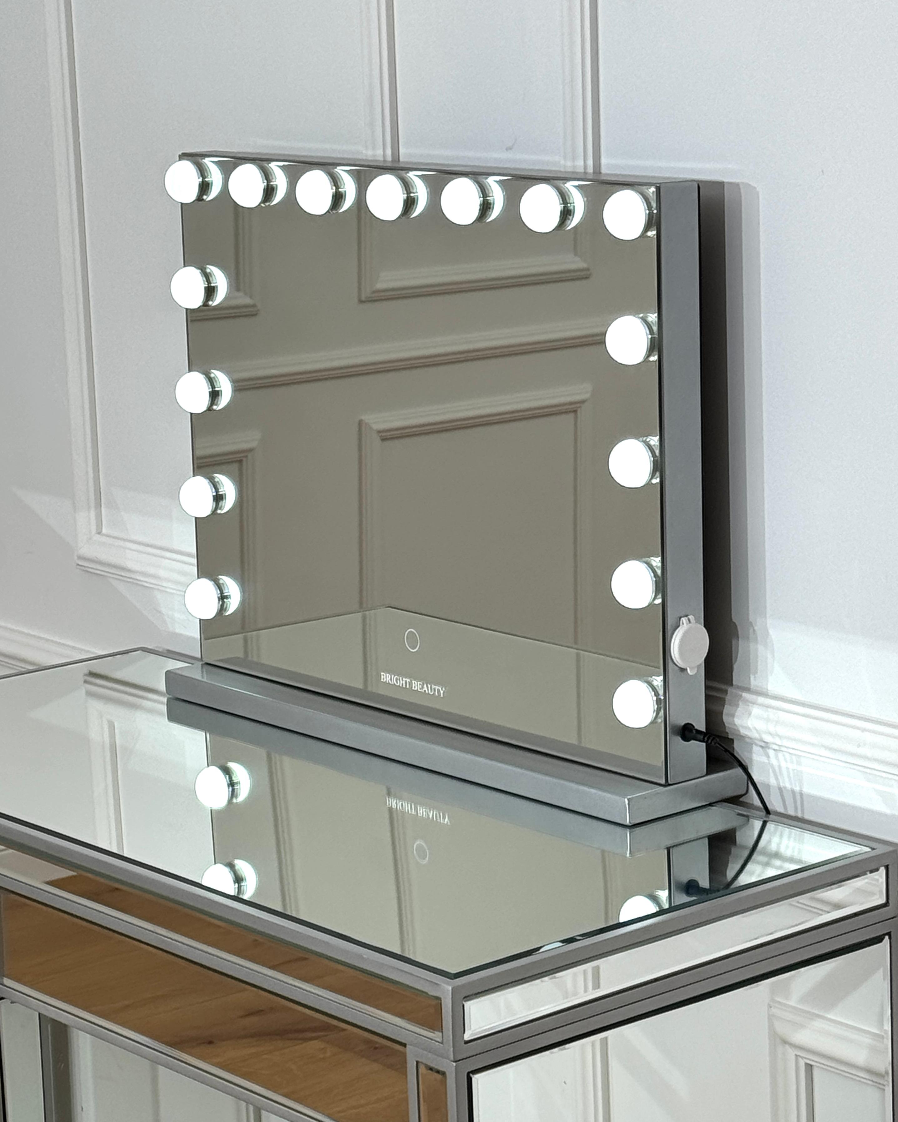 Vanity Station Glam